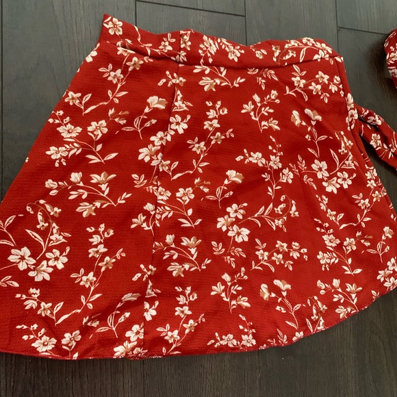 ‼️SOLD‼️ Ribbed Two-piece Matching Set - Picture 4 of 5